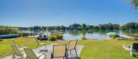 House (3 Bedrooms) | Property grounds