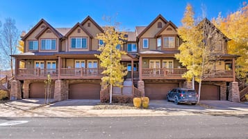 Apartment (4 Bedrooms) | Interior