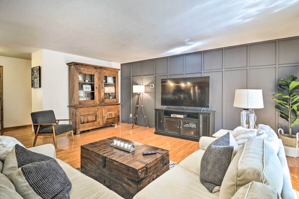 Upscale Family Cottage < 1 Mi To Higgins Lake - Higgins Lake, MI