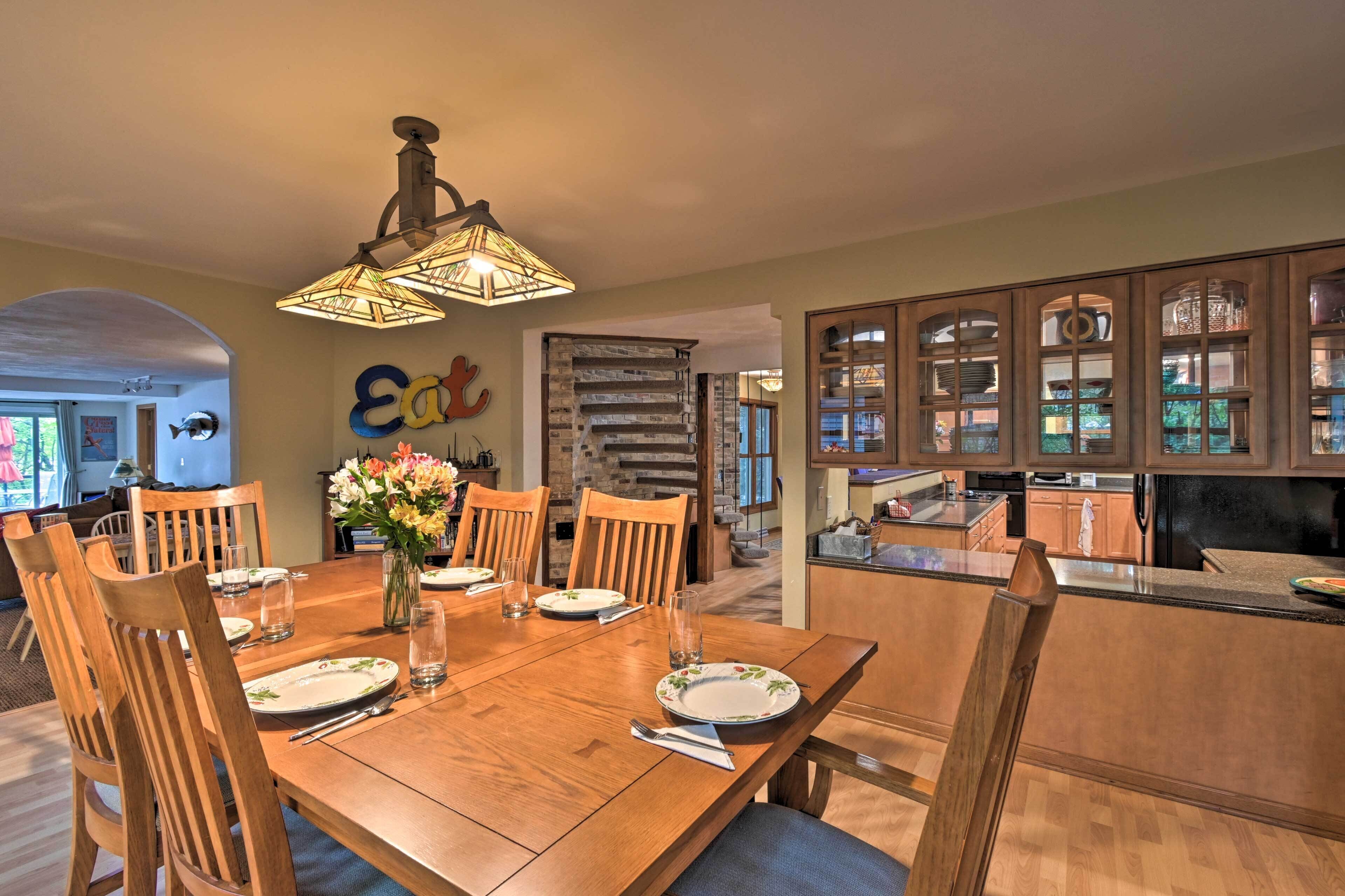 House (4 Bedrooms) | Interior