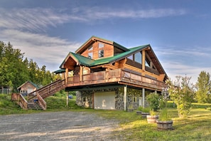 House (5 Bedrooms) | Interior