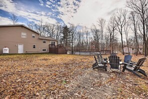 House (4 Bedrooms) | Interior - Modern East Stroudsburg Home w/ Pool + Fire Pit (East Stroudsburg)