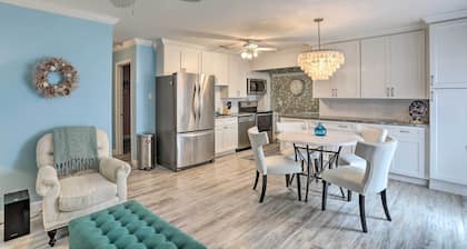 Breezy Murrells Inlet Condo w/ Deck: Walk to Beach