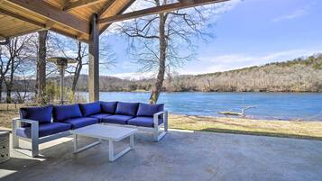 Cottage (2 Bedrooms) | Interior