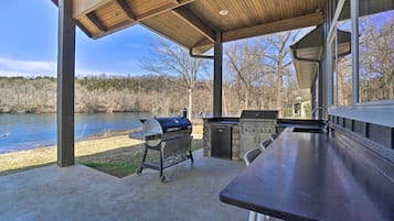 Cottage (2 Bedrooms) | Interior