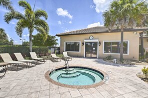 House (3 Bedrooms) | Interior - Bright & Airy Fort Myers Home w/ Pool Access! (Fort Myers)