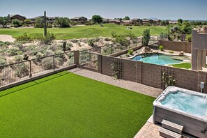 House (3 Bedrooms) | Interior - Spacious and Updated Resort Home on Golf Course! (Mesa)