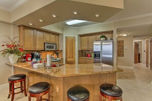 شقة (3 Bedrooms) | المنشأة من الداخل