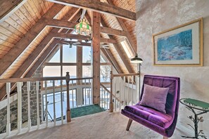 Interior - Dreamy Lake Skegemog Retreat: Boat, Ski & Sip! (Williamsburg)