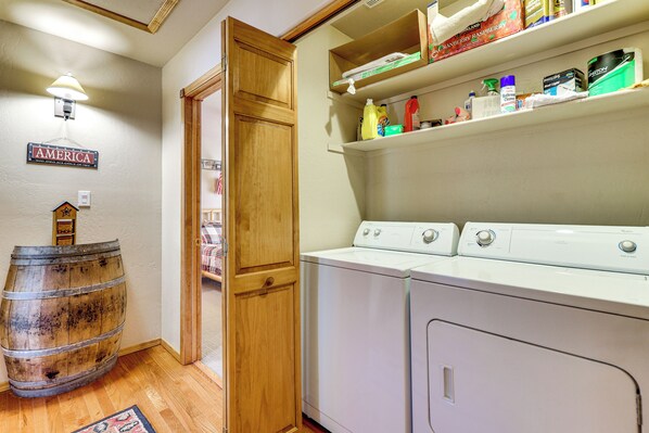 Interior - Hike, Fish & Enjoy Pond On-site: Bison Ranch Cabin (Overgaard)
