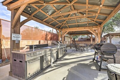 Near Trails: Tucson Getaway w/ Private Courtyard