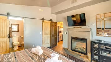 House (1 Bedroom) | Interior