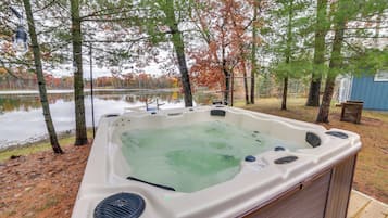 Cottage (3 Bedrooms) | Interior
