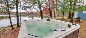 Lakefront Wisconsin Cottage w/ Dock & Hot Tub!