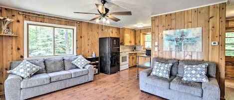 Cottage (3 Bedrooms) | Interior