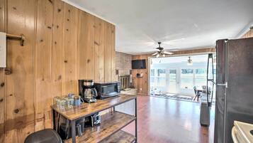 Cottage (3 Bedrooms) | Interior