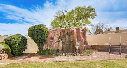 3 Mi to Lake Powell: Home w/ Hot Tub & Waterfall