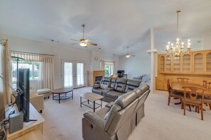 House (3 Bedrooms) | Interior - 3 Mi to Lake Powell: Home w/ Patio & Waterfall (Page)