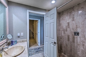 Apartment (2 Bedrooms) | Interior - Walk to Beach: Oceanfront Rocky Point Condo (Puerto Peñasco)