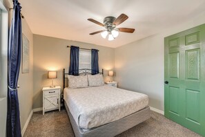 Apartment (2 Bedrooms) | Interior - Omaha Apartment 3 Mi to Cricket Creek Marina! (Omaha)