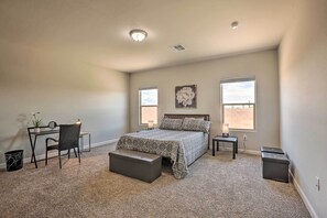 Interior - Inviting Sahuarita Home < 5 Mi to Lake Park! (Sahuarita)