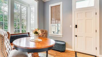 Cottage (1 Bedroom) | Interior