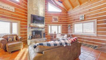 House (1 Bedroom) | Interior