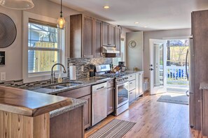 House (3 Bedrooms) | Private kitchen - Downtown Brevard Retreat With Fire Pit & Deck! (Brevard)