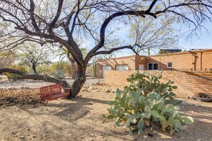 Interior - Walkable Tucson Retreat w/ Pool + Fire Pit! (Tucson)