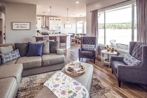 House (4 Bedrooms) | Front of property - Vistas Bonitas Home w/ Patio: 7 Mi to Snowbowl! (Flagstaff)