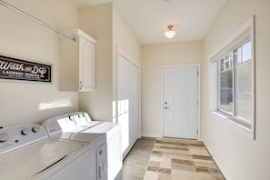 Casa (3 Bedrooms) | Interior