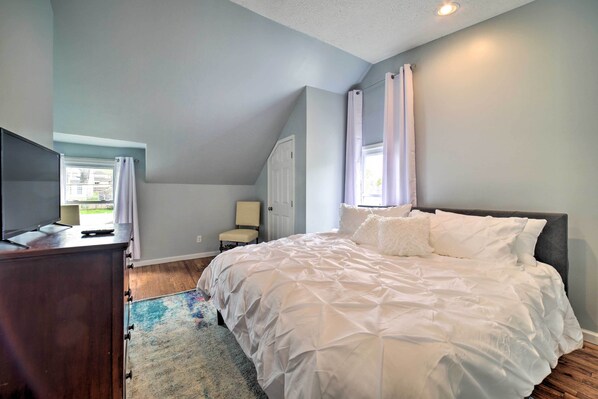 House (4 Bedrooms) | Interior