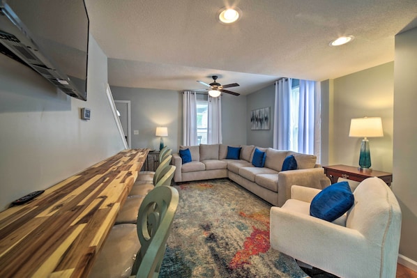House (4 Bedrooms) | Interior