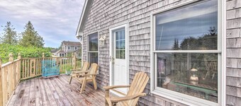 Acadia National Park Home w/ Deck & Ocean View!
