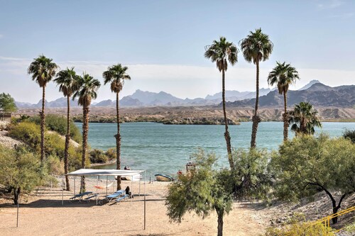 Steps to Beach: Lake Havasu City Home w/ Grill!