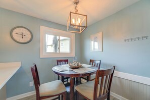 House (4 Bedrooms) | Interior - Luxe 'cozy Crab Shack' w/ Porch in Indian Beach! (Atlantic Beach)