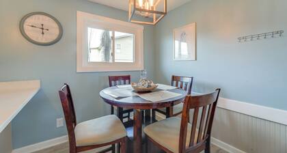 Luxe 'cozy Crab Shack' w/ Porch in Indian Beach!
