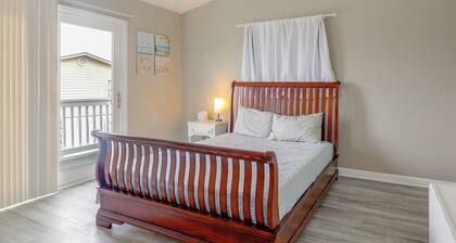 Luxe 'cozy Crab Shack' w/ Porch in Indian Beach!