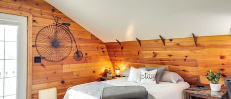 Apartment (0 Bedroom) | Interior