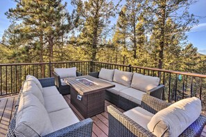 Property grounds - 'mountain Haven' w/ Deck + Pikes Peak Views! (Woodland Park)