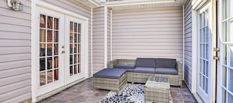 Prince George Getaway Near Historic Sites!