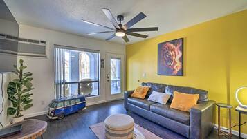 Apartment (0 Bedroom) | Interior