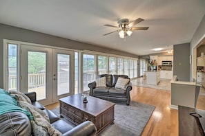 House (4 Bedrooms) | Interior - 7 Mi to Nat'l Park: Home w/ Dock in Hot Springs (Hot Springs)