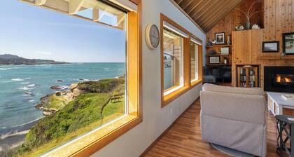 Idyllic Coastal Haven - Whale Watch in Depoe Bay!