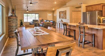 1 Mi to Rainbow Lake: Newly Built & Woodsy Retreat