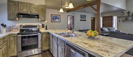 House (2 Bedrooms) | Interior