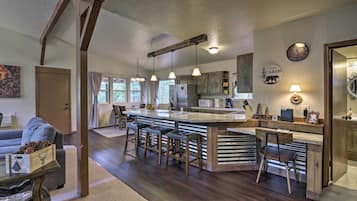 Rumah (2 Bedrooms) | Interior