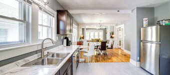 Cozy Indiana Getaway Near Washington Park Zoo!