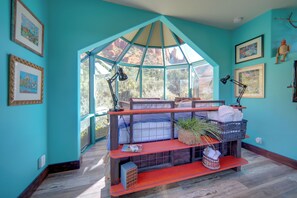 Apartment (0 Bedroom) | Interior - Amazing Views & On-site Hiking: Sedona Studio (Sedona)