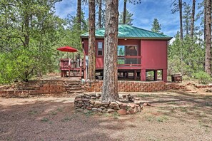House (0 Bedroom) | Interior - Furnished Deck: Romantic Strawberry/pine Studio! (Pine)